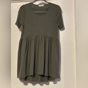 Zenana Outfitters Olive Green Tunic Top